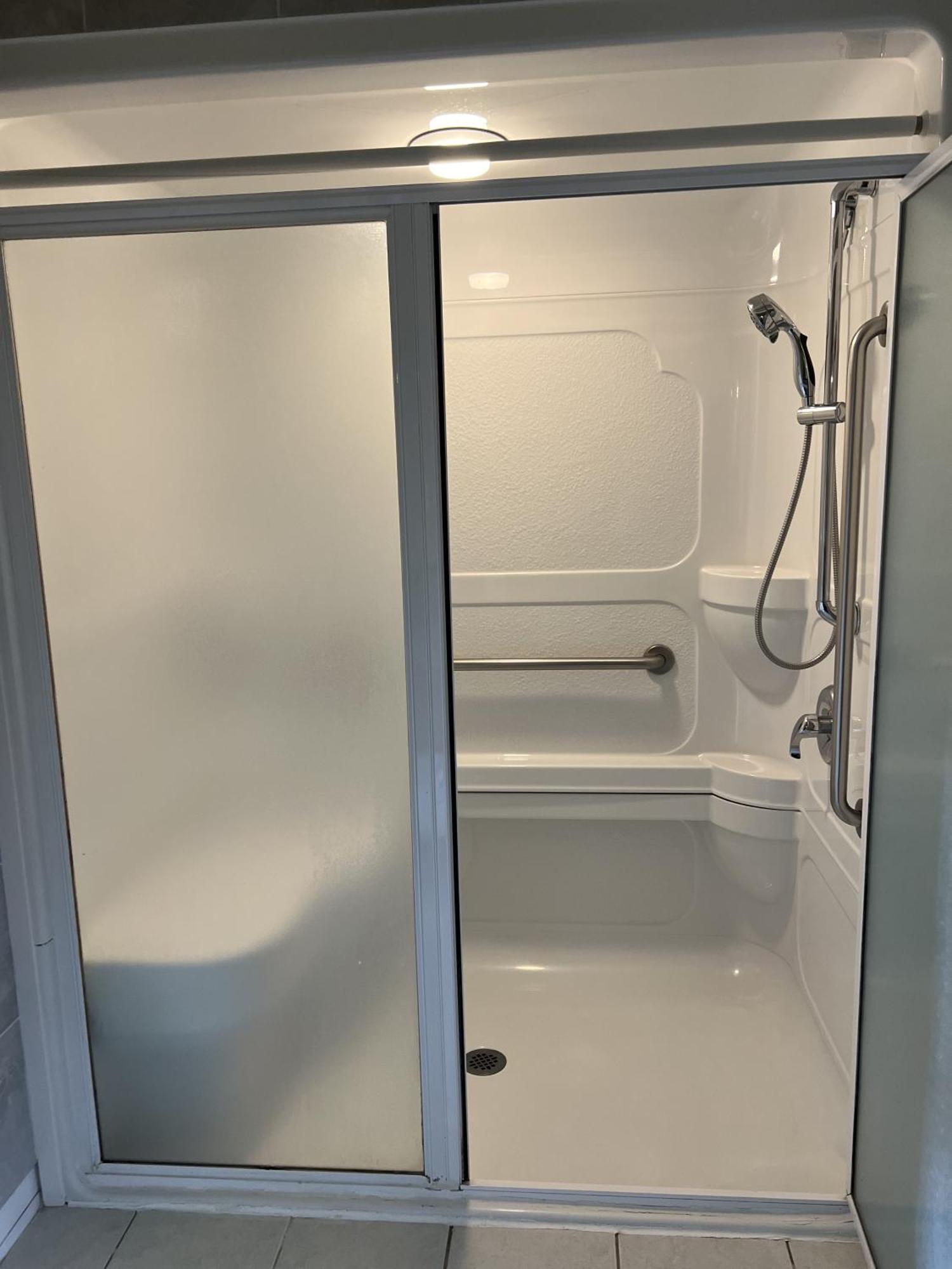 Motel Travelodge By Wyndham Ab 2*