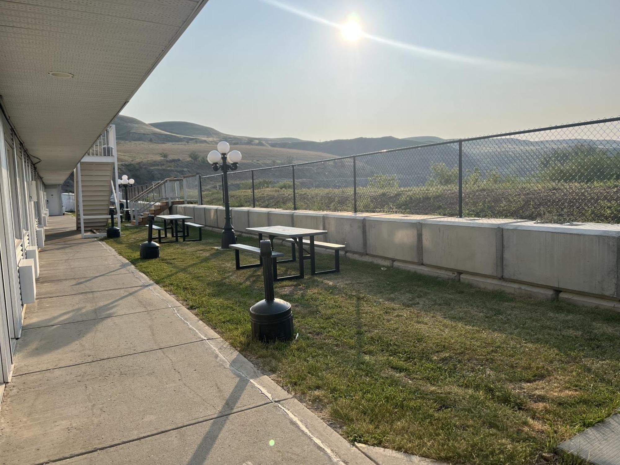 Travelodge By Wyndham Ab Motel Drumheller