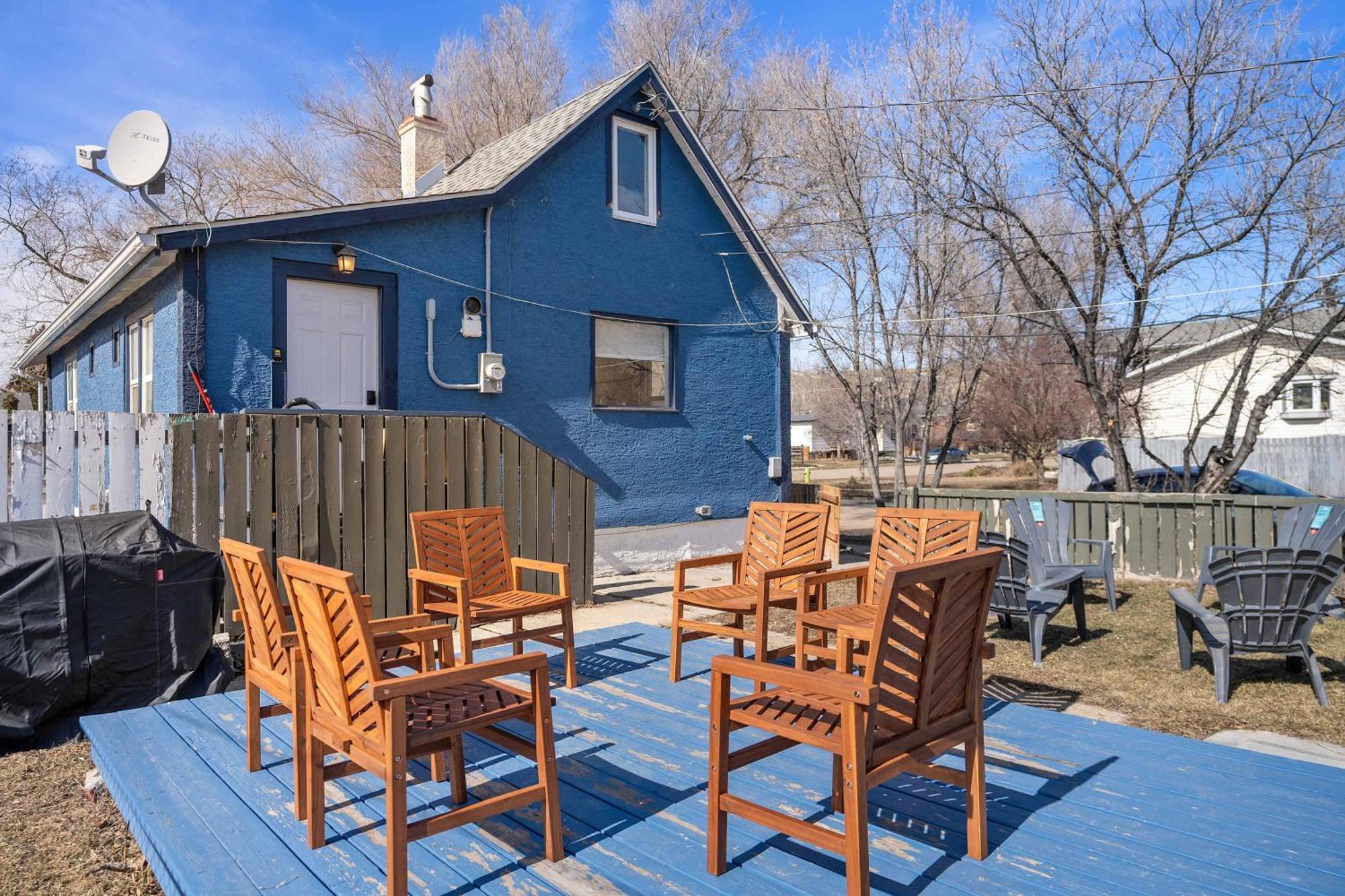 Bluebird 3 Bedroom In The Heart Of Holiday home Drumheller