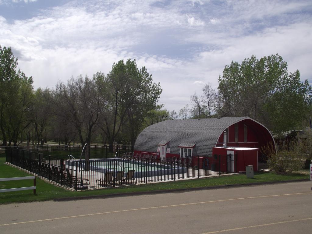 Dinosaur Trail Rv & Cabins Drumheller